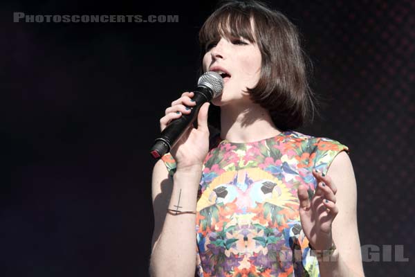 LIZA MANILI - 2012-07-22 - PARIS - Parvis de l'Hotel de Ville - 